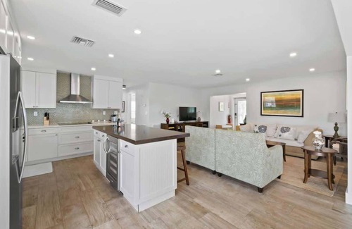 Garden Isles Villa | Private Waterfront Villa with Private Pool