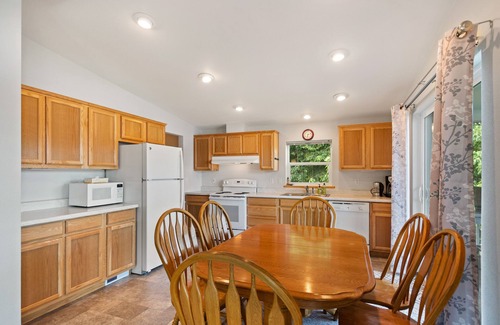 Bonner County House | Private waterfront home with a firepit, deck, W/D, and WiFi - pretty lake views