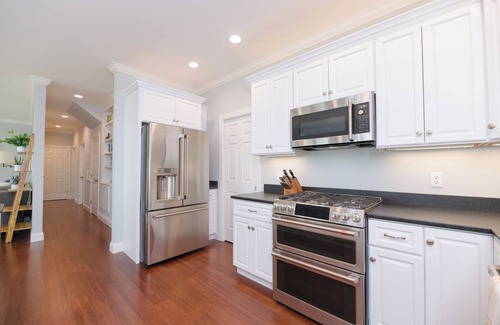 Saluda House | Private waterfront escape with endless river views, white sand beach and more!