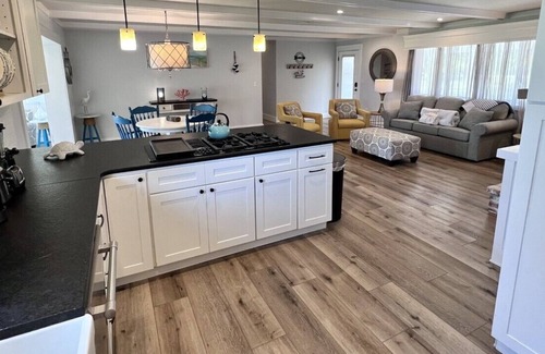 Panama City House | Private Waterfront-Boat Launch-Dock-Special Event Approved