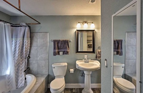 Ocklawaha Other | private Waterfront with pool table and hot tub