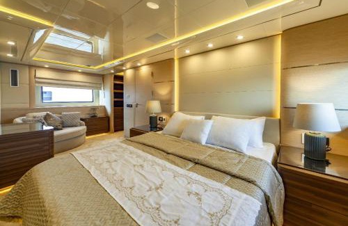 Sidi Abd El-Rahman Boat Rental | Private Yacht in Marassi Marina