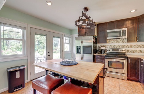 Willingboro House | Private Yard, Garden, Patio: South Jersey Hideaway