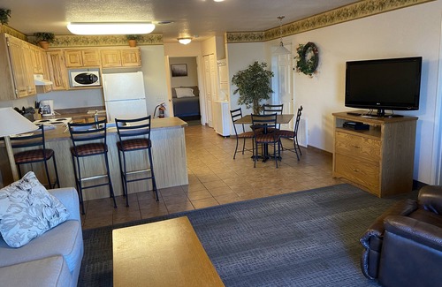 Lead Condo | Privately Owned 2 Bedroom condo located at Terry Peak.