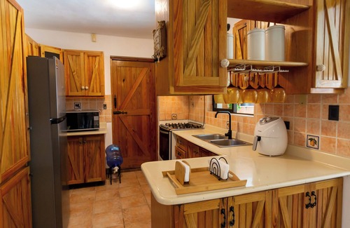 Villas Del Mar Villa | PrivatePool & Jacuzzi w/Heater| DailyCleaning| BBQ