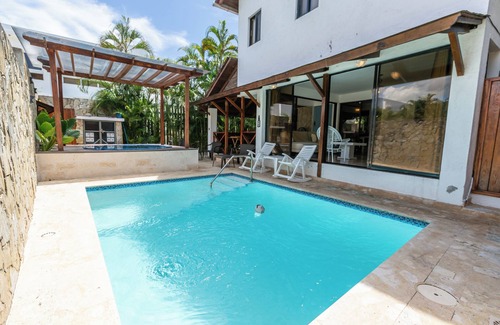 Villas Del Mar Villa | PrivatePool & Jacuzzi w/Heater| DailyCleaning| BBQ