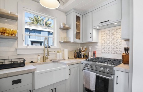 Laguna Beach Cottage | Prized Bungalow now avail starting Feb 2026 in wonderful North Laguna Beach.