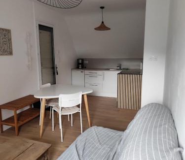 Milizac Apartment | Proche parc 3 curés