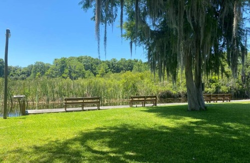 Crystal River House | Professor Rousseau's Fishing RV Retreat