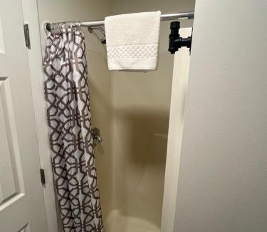 Twin Mountain Hotel | Profile Deluxe Motel