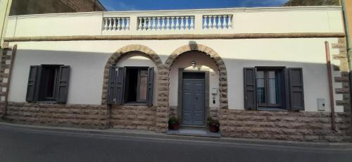 Tresnuraghes Bed & Breakfast | Profumo di Calicanto