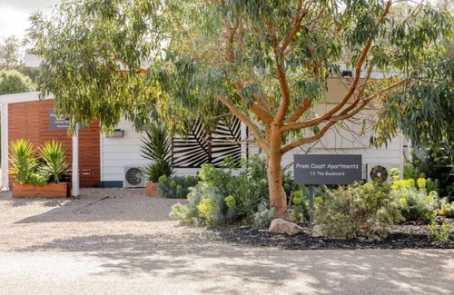 Sandy Point Condo | Prom Coast 4~ Slice of Paradise ~ Stunning Beach!