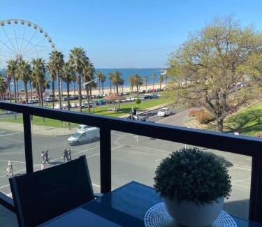Geelong Apartment | PROMENADE TOWERS 3 Bedroom Apartment with Bay Views on the Geelong Waterfront - 403
