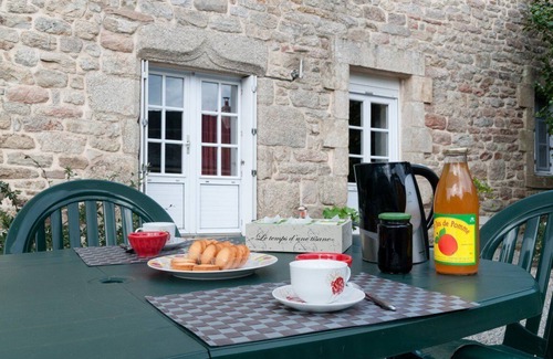 Querrien House | PROMO - 10%-last minute -MAISON*- 20 mn SEA -10 km : QUIMPERLE - LE FAOUET