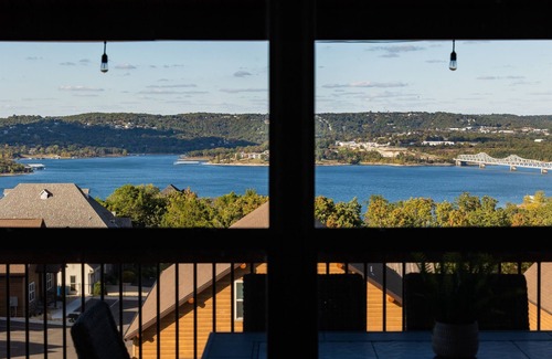 Kimberling City House | PROMO 10% OFF Indoor - Outdoor Pools! Lazy River! Lux Lake Views!/Hot Tub!