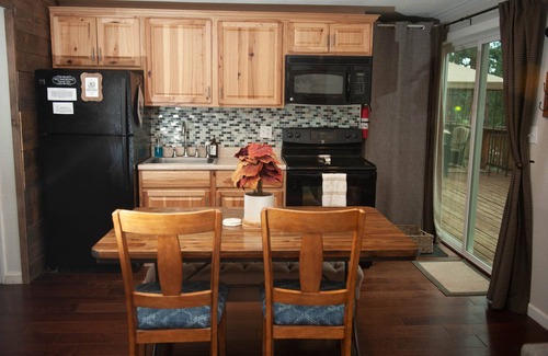 Flagstaff Apartment | PROMO 5% WEEKLY AND 10% MONTHLY DISCOUNT!nCharming "Home-tel" Suite 1