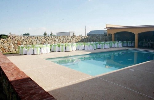 Homestead Meadows North House | PROMO FOR WEEK STAY OF 5%/MONTH STAY OF 21% Acre Estate with Pool and Jacuzzi.