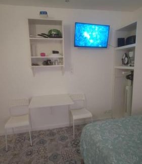 Deuil-la-Barre Apartment | Promotion du Jour - Studio Le Palmier