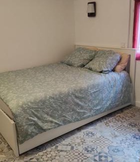 Deuil-la-Barre Apartment | Promotion du Jour - Studio Le Palmier