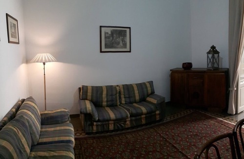 Palermo Apartment | PROMOTION - Dukes - Holiday Home