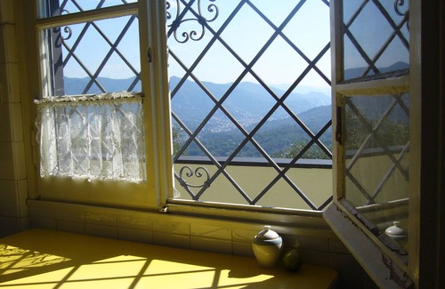 Rapallo House | Promotion! House and garden with a wonderful view down to the sea.