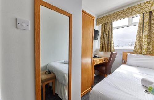 Jesmond House | Properties Unique Dene Rooms - Single Room