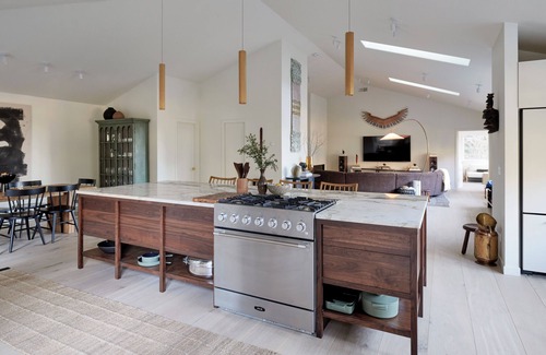 Neskowin House | Proposals Estate- Luxury Artistic Retreat: Private, Spacious, Near Beach & Village