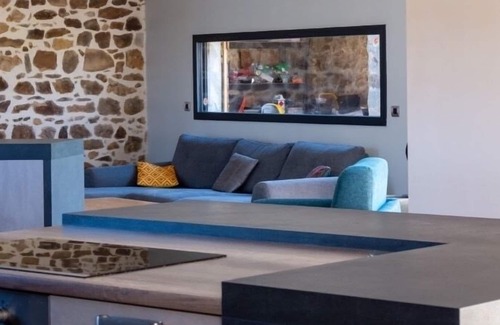 Neuville-sur-Sarthe House | Propriété Proche Boulerie Jump et Circuit 24 Heures