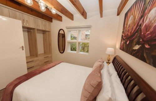 Die Boord Apartment | Protea Garden Cottage