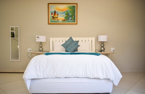 Newcastle House | Protea Guesthouse