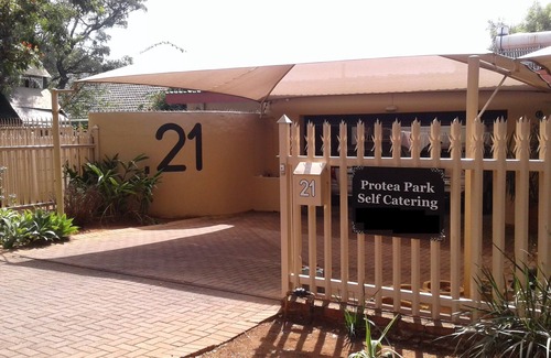 Rustenburg Apartment | Protea Park Self Catering