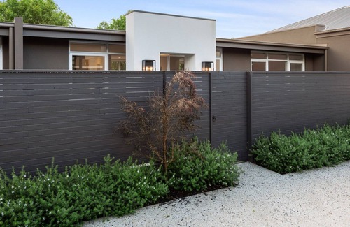 Dromana Villa | Proton Beach Villa 3 - DISCOUNTED NEW LISTING