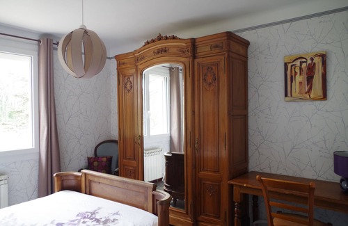 Sarrians House | Provencal cedar 3000 m² property with pull-out pool