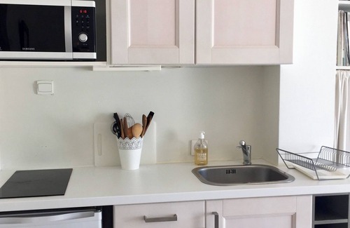 Aix-en-Provence Condo | Provencal charm, pool&garden