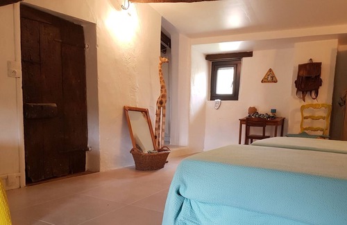 Lambesc House | Provencal farmhouse, for families up to 13p.