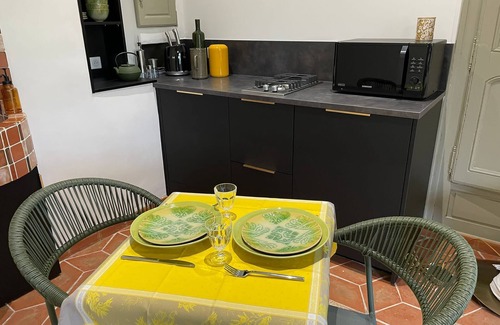 Salernes Other | Provencal farmhouse, warm and cozy, nestled in the heart of the pool gardens.