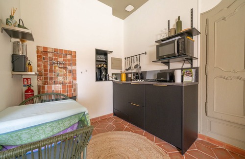 Salernes Other | Provencal farmhouse, warm and cozy, nestled in the heart of the pool gardens.