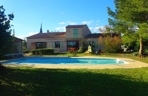 La Fare-les-Oliviers House | Provencal villa between Aix en Provence and Camargue