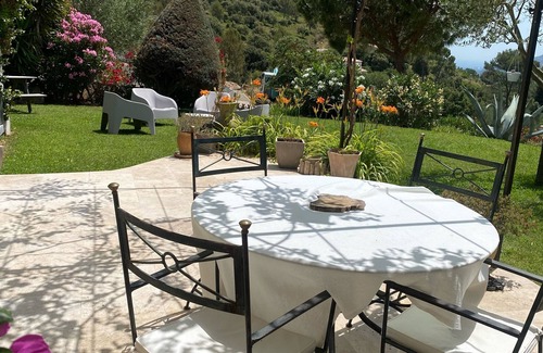 Peymeinade Villa | Provencal house with sea view quiet pool