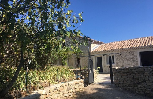 Grignan House | Provencal mas tt comfort with a clear view on the Mont Ventoux pool