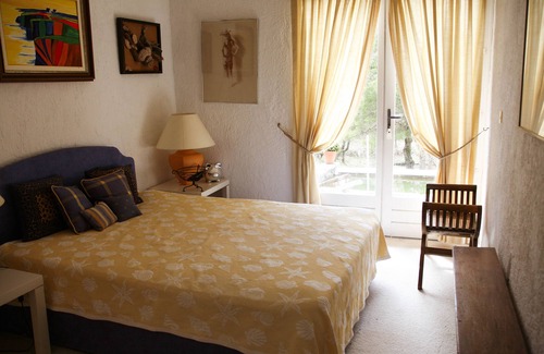 Coursegoules Villa | Provencal villa with pool in Coursegoules hostel close to Vence