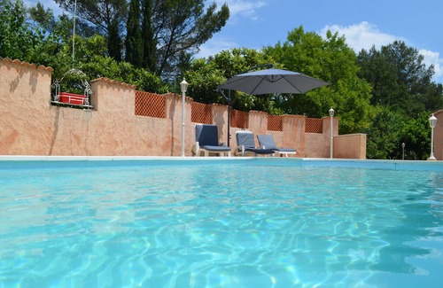 Les Censies House | Provencal villa with swimming pool and mature garden in the heart of Green Provence