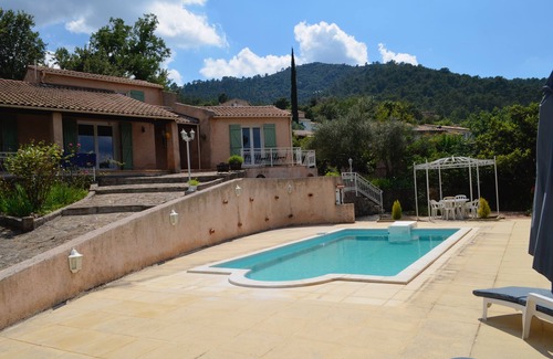 Les Censies House | Provencal villa with swimming pool and mature garden in the heart of Green Provence