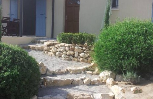 Lancon-Provence House | Provence countryside, new villa, benefits all comfort, swimming pool