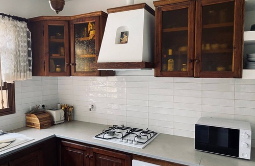 Tavernes House | Provence house with pool, sleeps 7! Close to the Gorges du Verdon