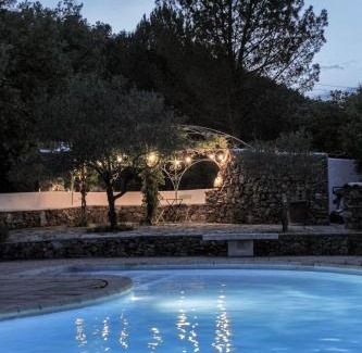 Bras House | PROVENCE VAR Bel appartement 2 pièces indépendant dans un Magnifique Domaine