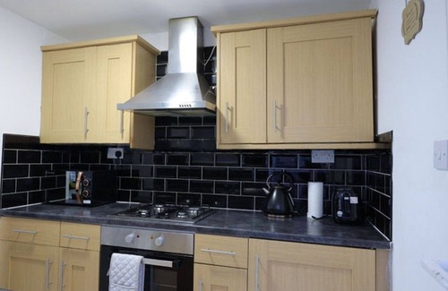 St George's Quarter Apartment | Providence Luxury Apartmentn9-minute drive to the Everton Football Club