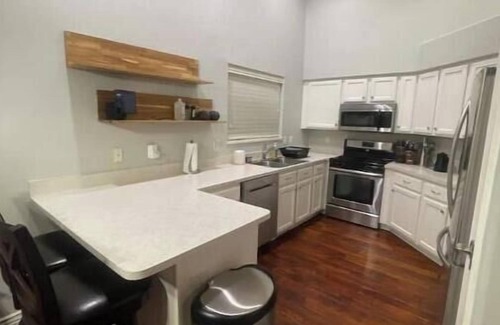 Provo House | Provo Home - self-contained 2 bedroom 2 bathroom upper unit