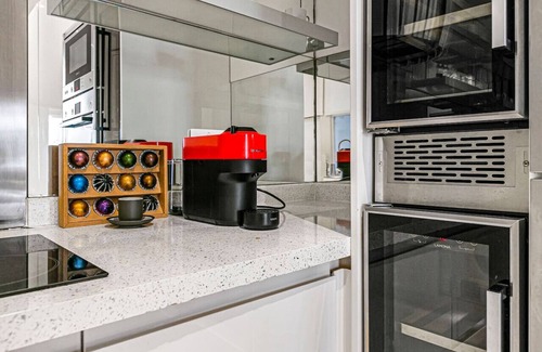 Brompton & Hans Town Apartment | £8 Million Home | Cadogan Square Access