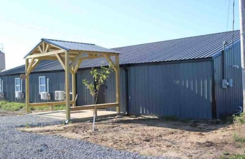 Corning House | Puddle Duck Lodge